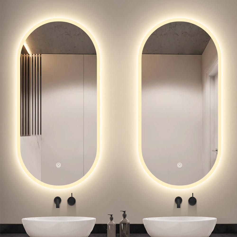 Specchio da Bagno LED Senza Cornice a Forma di Pillola con Luce Frontale e Antiappannamento
