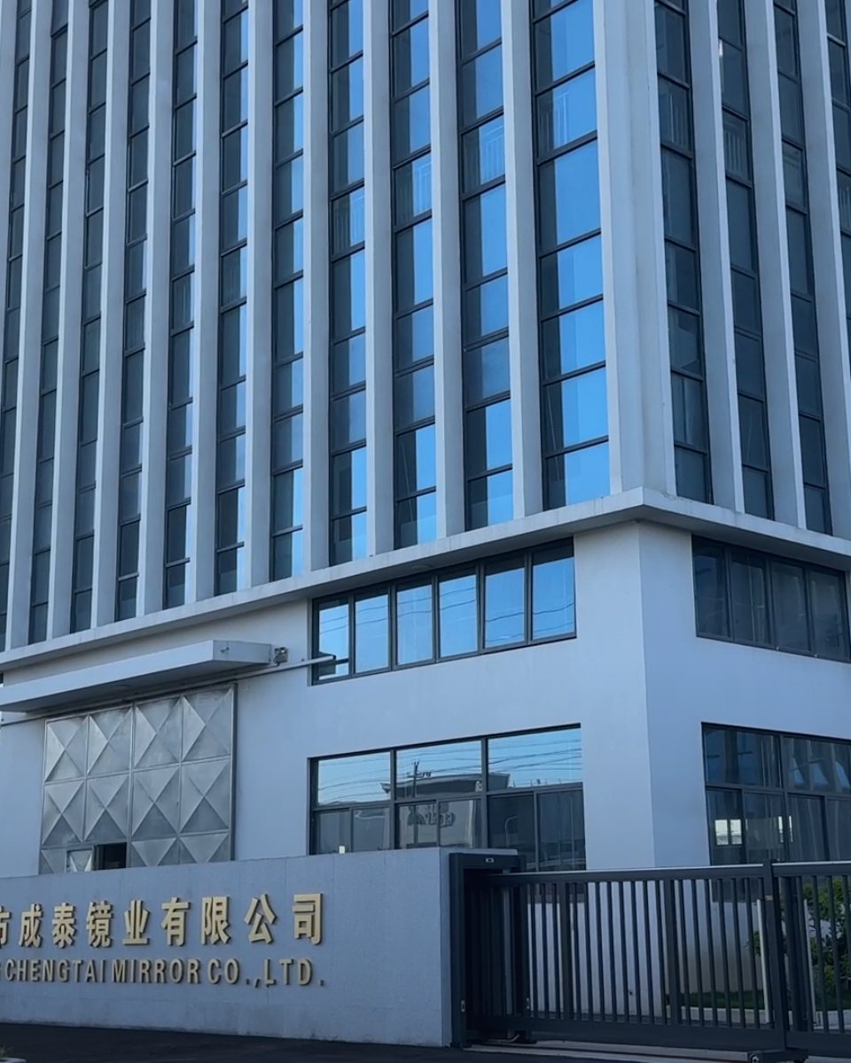 Professioneller Spiegelhersteller BOLEN (Jiaxing Chengtai Mirror)